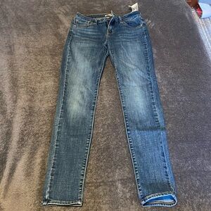 Levi Strauss jeans 711 skinny jeans size 26